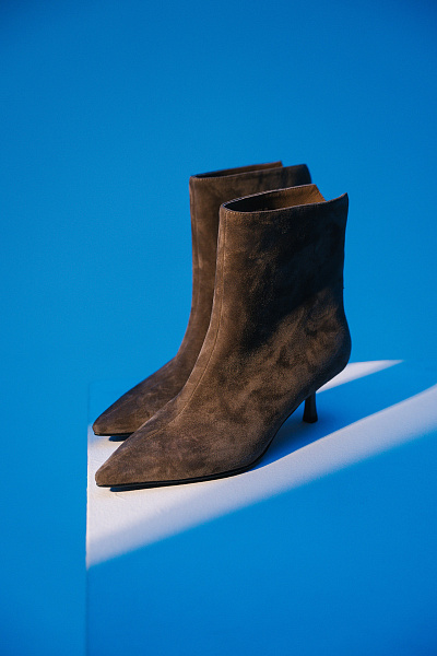 Ботильоны женские нат замша Ref_gina Bottini